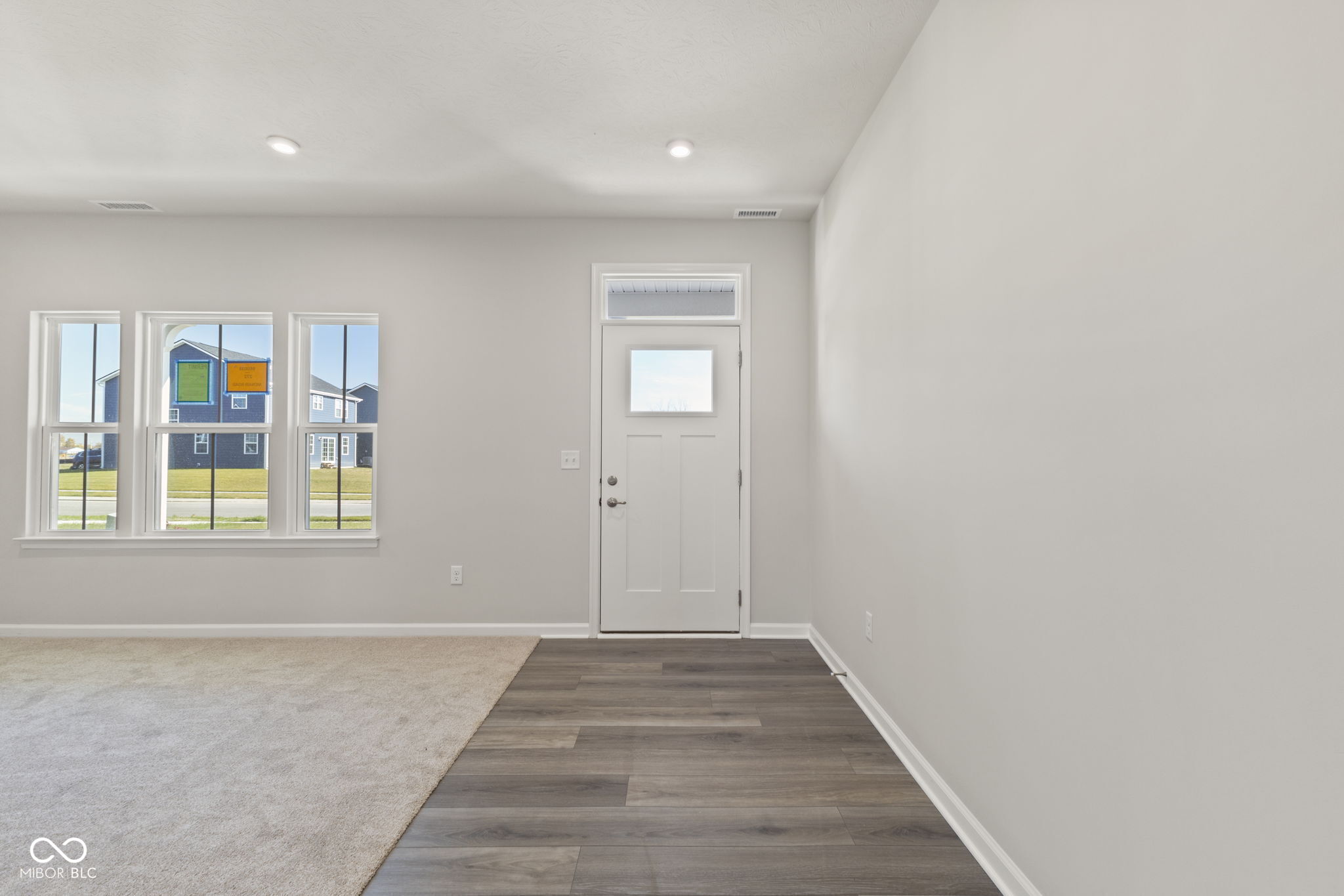 272 McNair Road Whiteland, IN 46184 - Photo 4 of 40