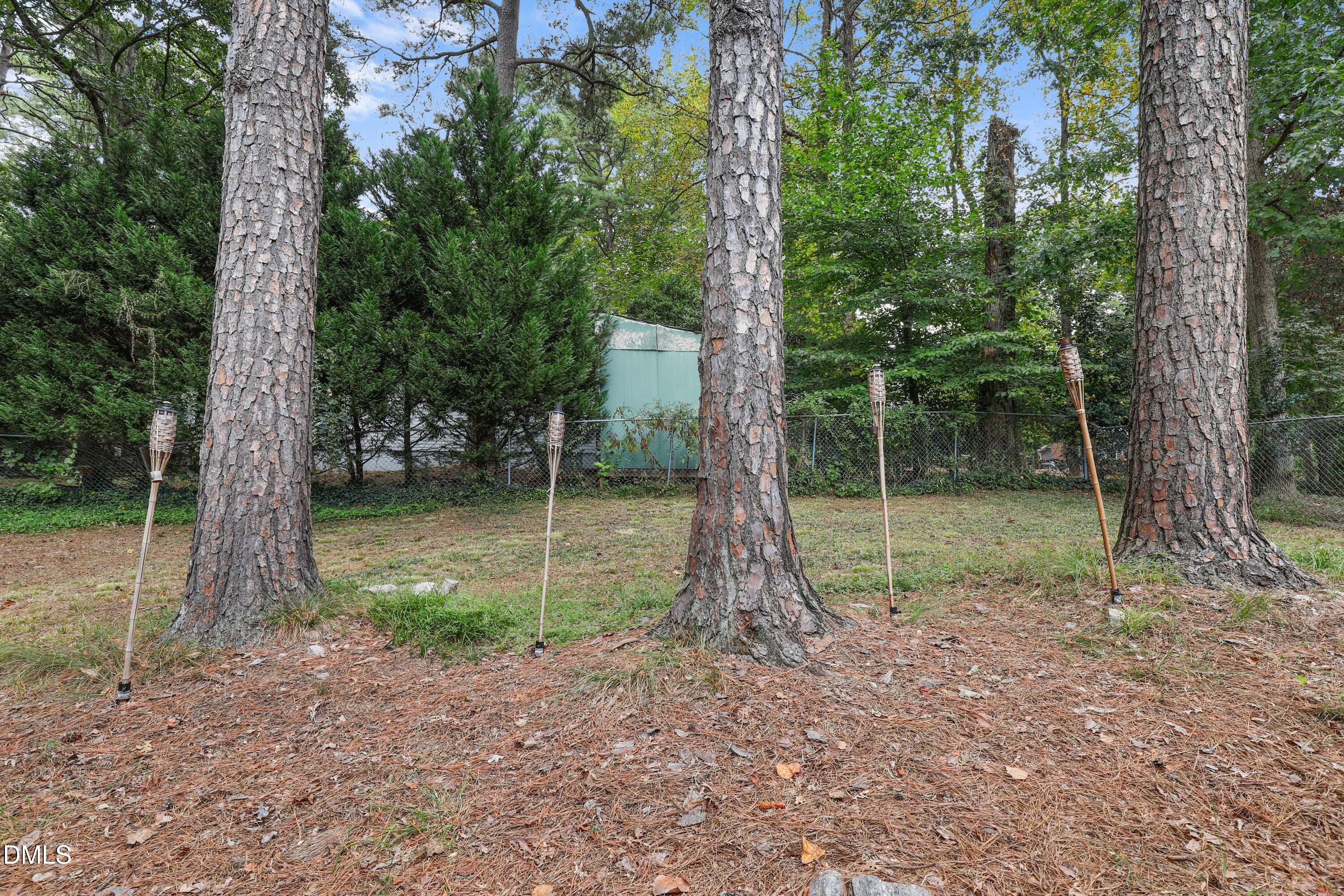 7412 Post Oak Road Raleigh, NC 27615 - Photo 22 of 27 22