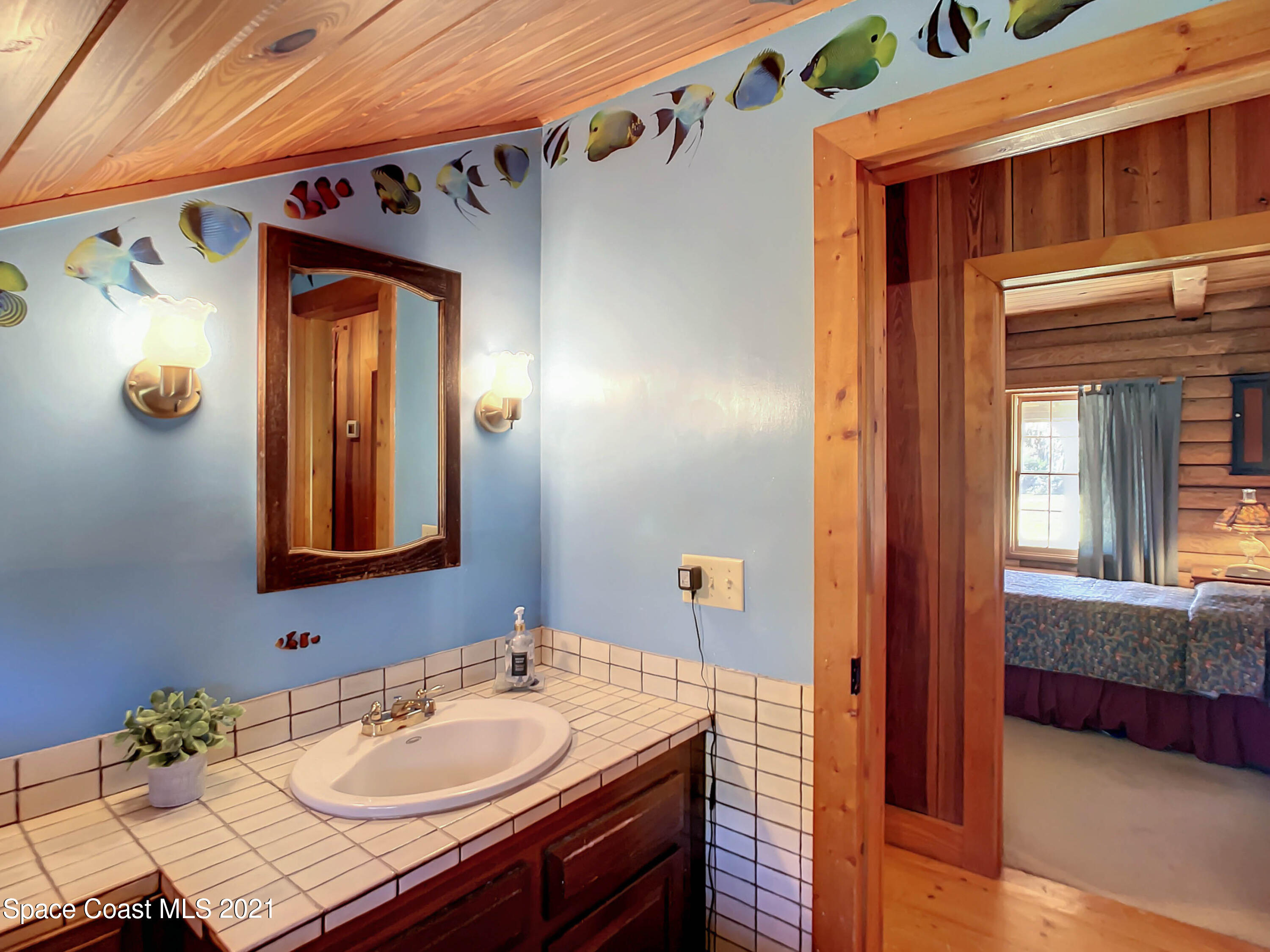 4340 Burkholm Road Mims, FL 32754 - Photo 22 of 39 Bathroom 2