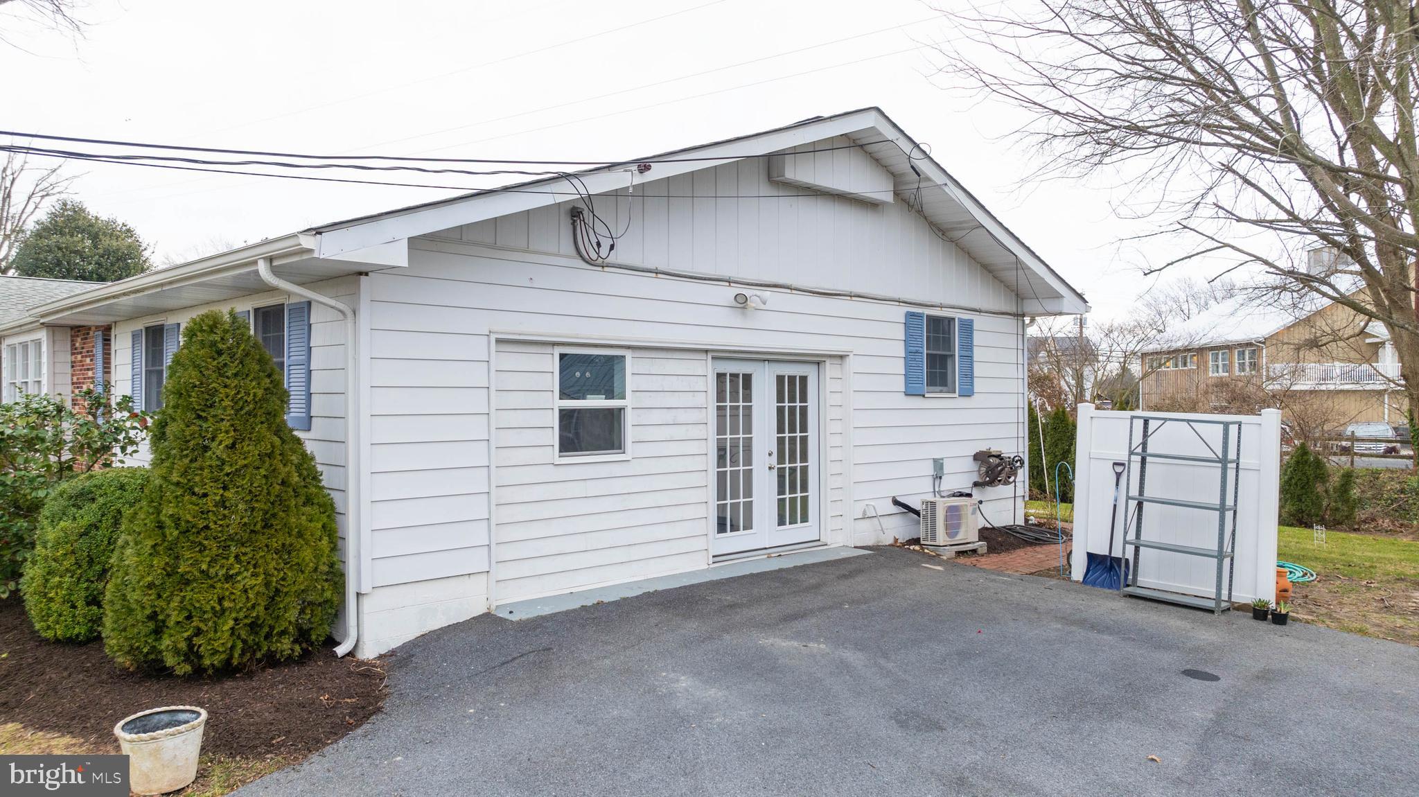 27 Devries Circle Lewes, DE 19958 - Photo 35 of 40 a view of a house with a garage