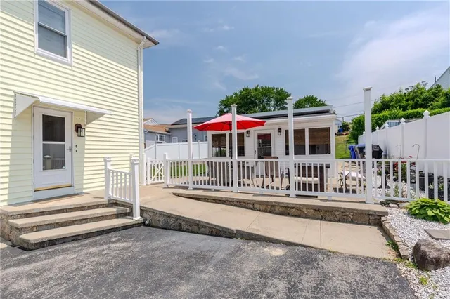 $1,500 | 2 Ann Street, North Providence, RI 02904
