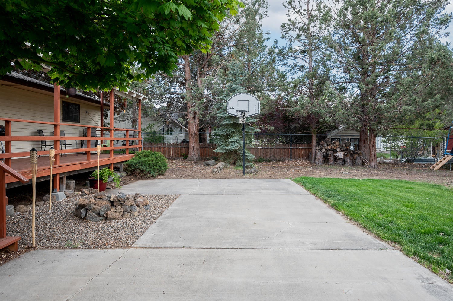 63651 Boyd Acres Road Bend, OR 97701 - Photo 22 of 30 _63651 Boyd Acres - MLS-9119