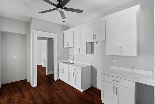 $2,000 | 5343 South Indiana Avenue, Unit 3, Chicago, IL 60615