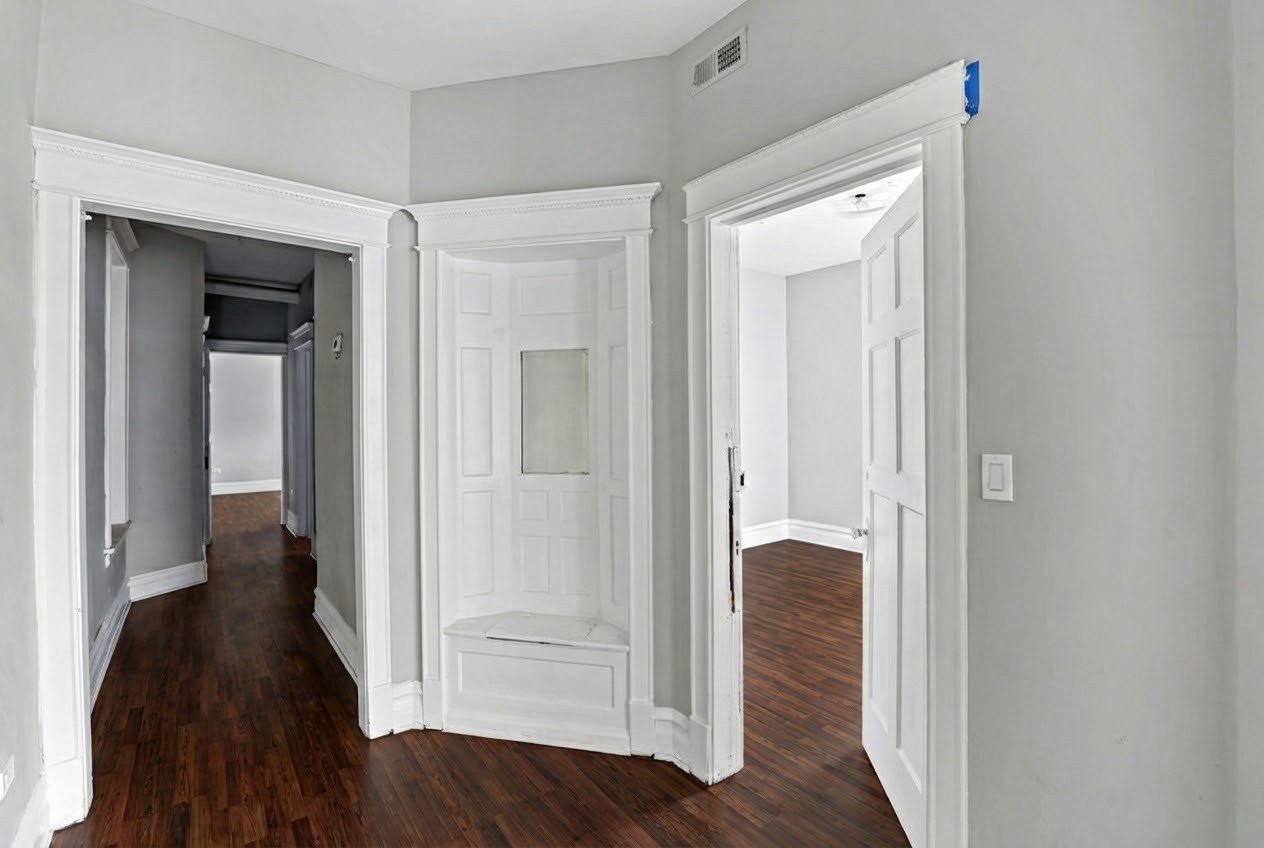 5343 South Indiana Avenue, Unit 3 Chicago, IL 60615 - Photo 4 of 19