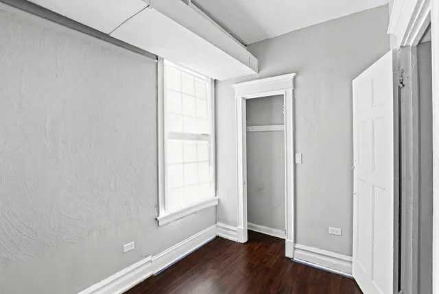 $2,000 | 5343 South Indiana Avenue, Unit 3, Chicago, IL 60615