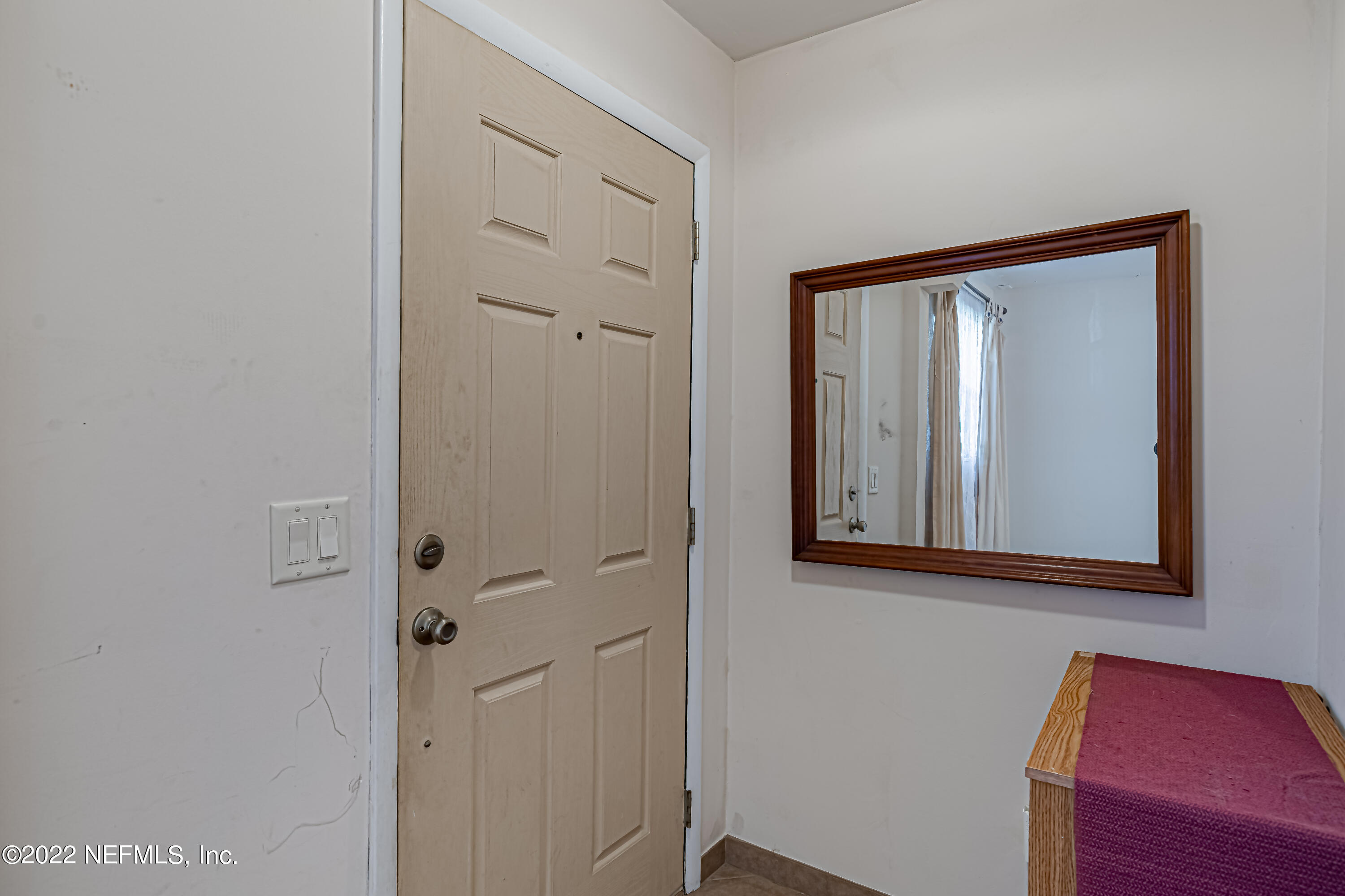 7204 Old Kings Road South Jacksonville, FL 32217 - Photo 6 of 32 a view of a front door of a house