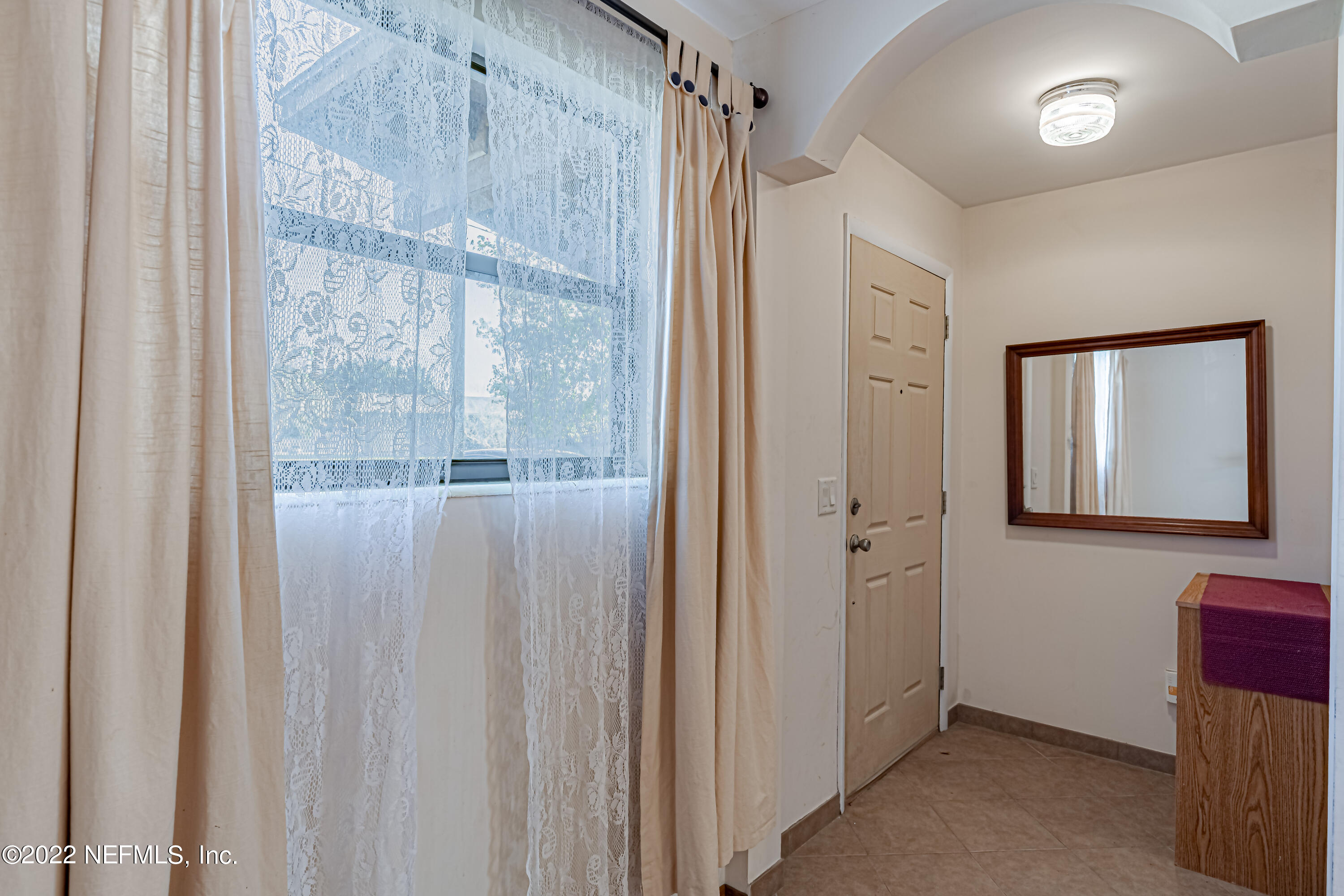 7204 Old Kings Road South Jacksonville, FL 32217 - Photo 7 of 32 a bathroom with a bathtub and a shower