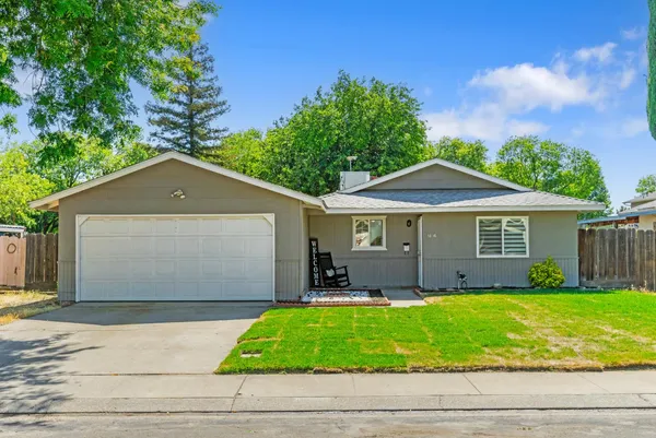 $430,000 | 1816 Norman Way, Modesto, CA 95350
