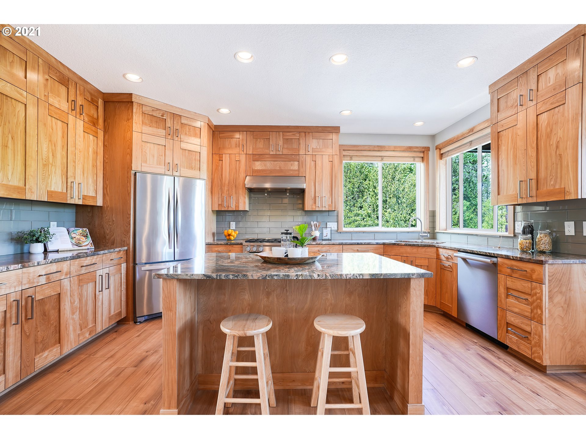 17013 Northwest Johnson Road Hillsboro, OR 97124 - Photo 13 of 32 Gallery Image 13