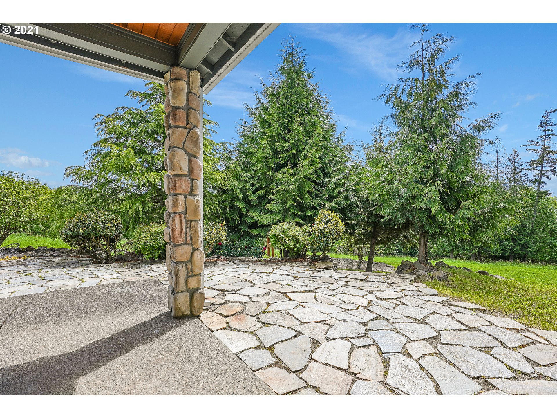17013 Northwest Johnson Road Hillsboro, OR 97124 - Photo 19 of 32 Gallery Image 19