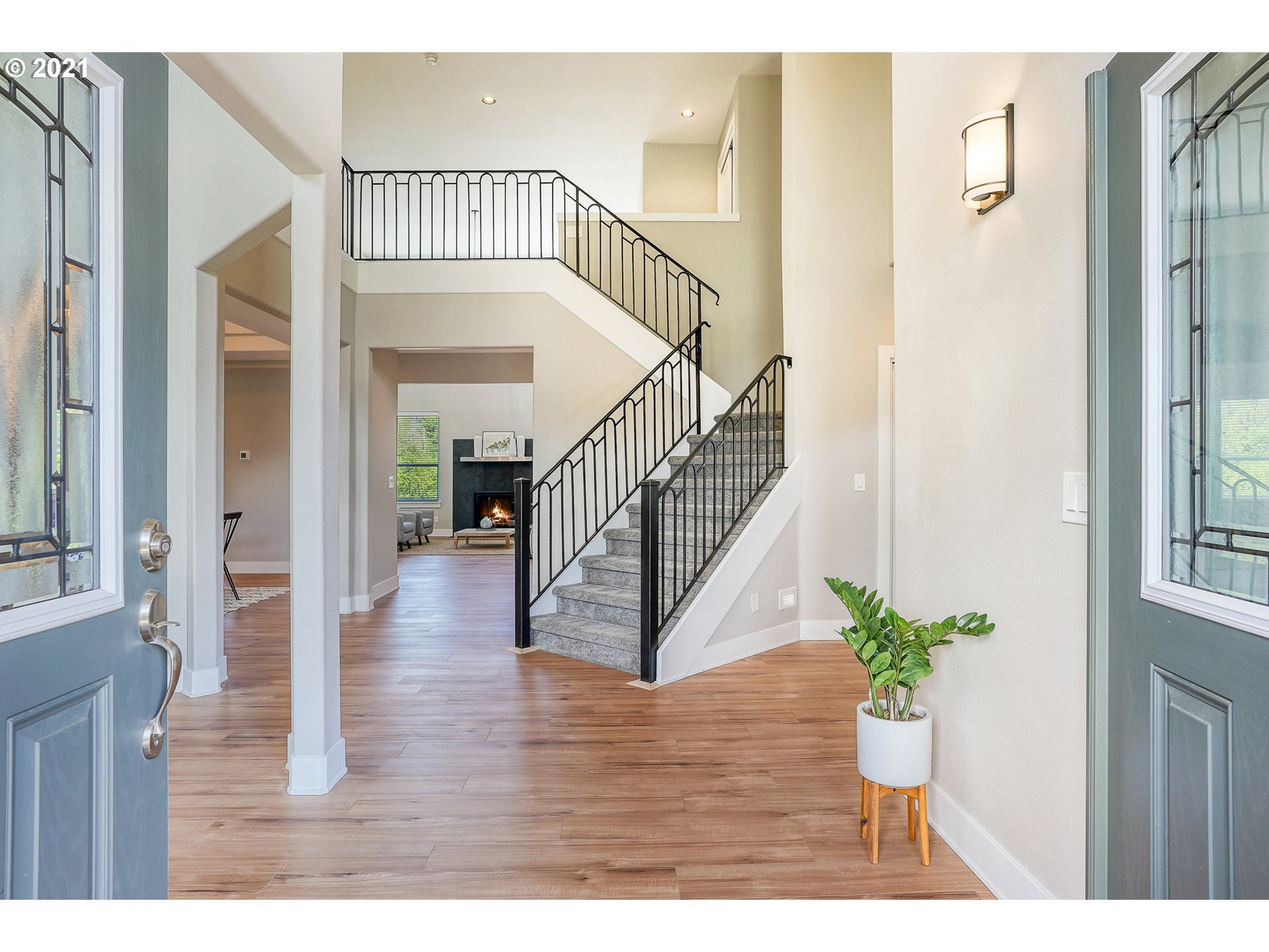 17013 Northwest Johnson Road Hillsboro, OR 97124 - Photo 3 of 32 Gallery Image 3