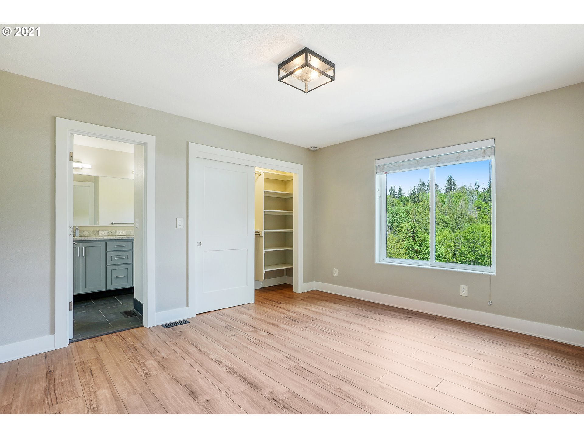 17013 Northwest Johnson Road Hillsboro, OR 97124 - Photo 22 of 32 Gallery Image 22