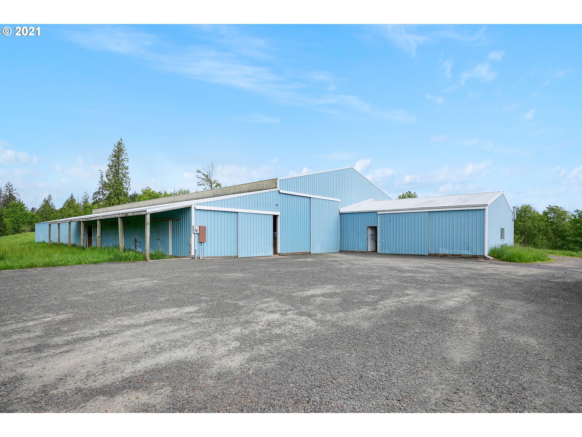 17013 Northwest Johnson Road Hillsboro, OR 97124 - Photo 26 of 32 Gallery Image 26
