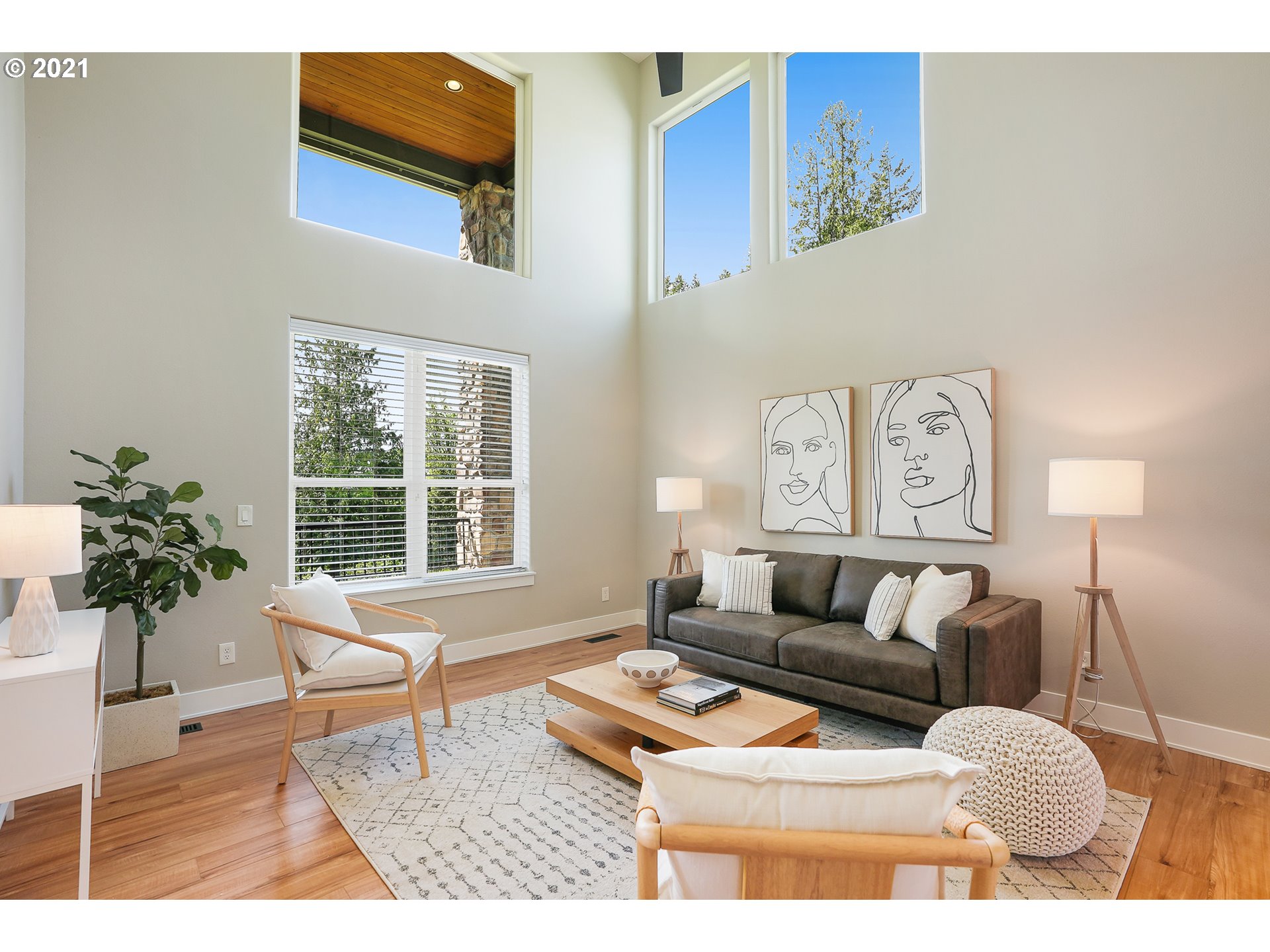 17013 Northwest Johnson Road Hillsboro, OR 97124 - Photo 4 of 32 Gallery Image 4