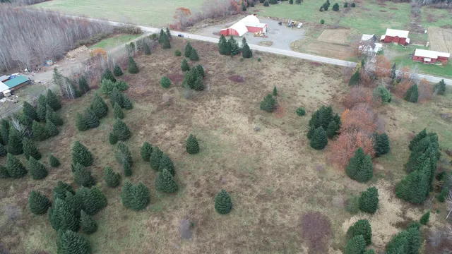 $66,900 | Lot 18 U.S. Rte 2, Newport, ME 04953