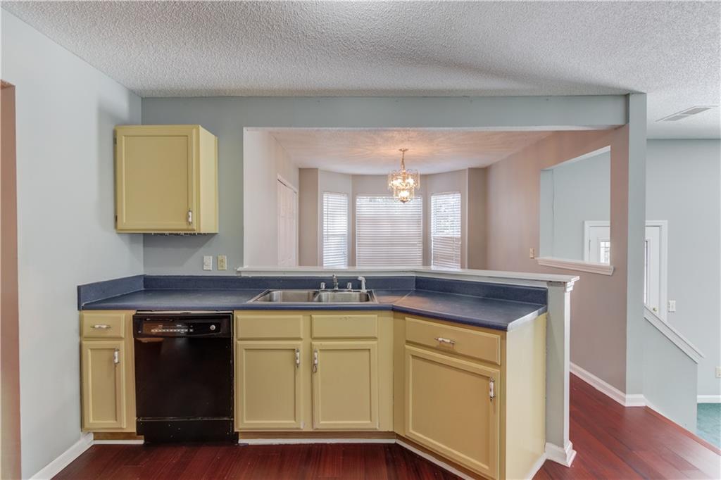 3311 Crossgate Court Loganville, GA 30052 - Photo 11 of 41