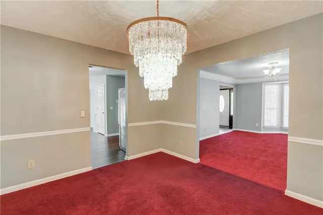 a view of empty room with window