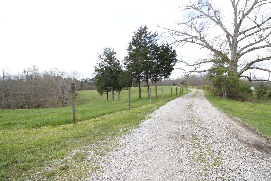893 Center Point Road West Cub Run, KY 42729 - Photo 2 of 13 Gallery Image 2