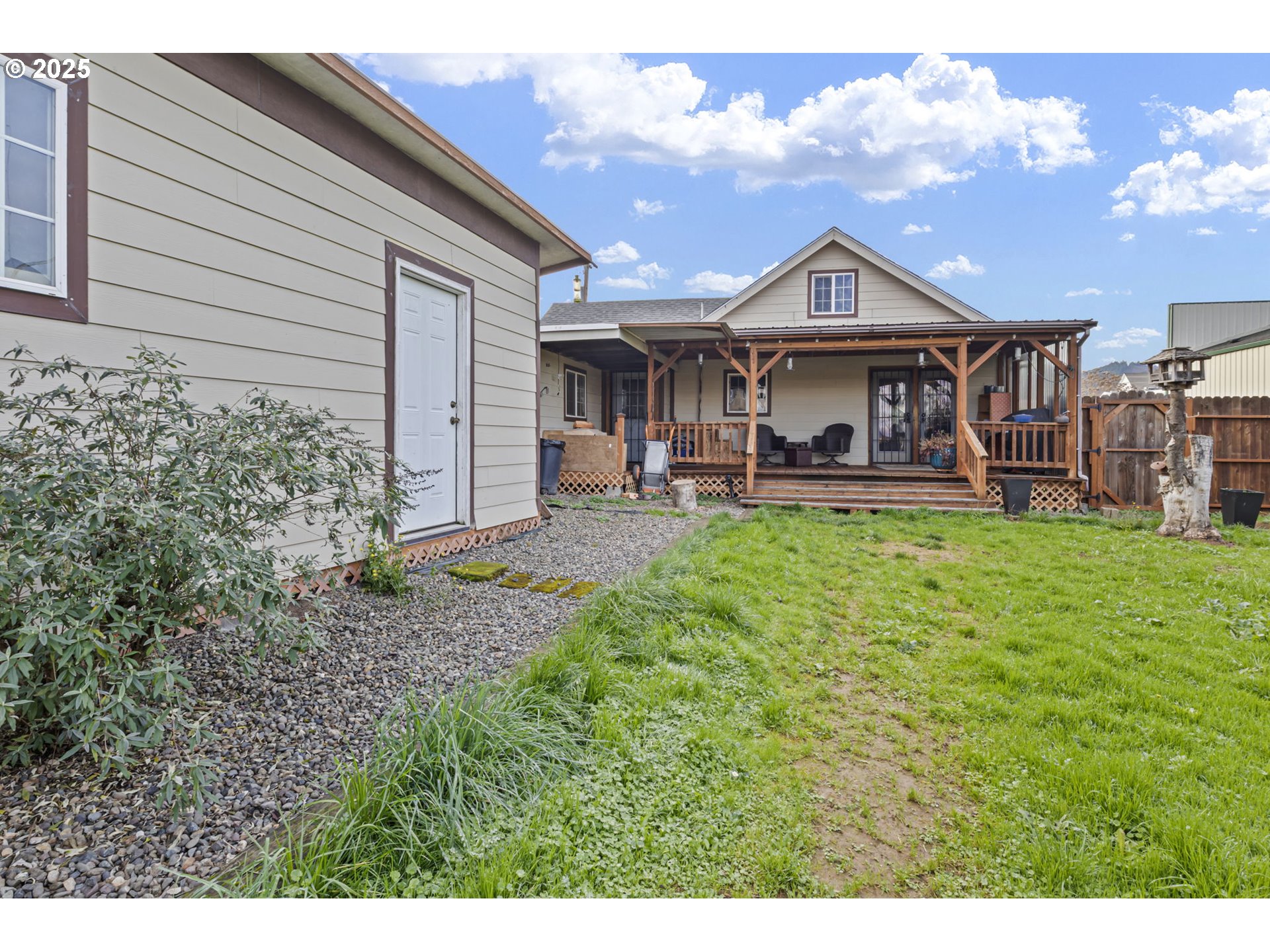 252 Alder Street Yoncalla, OR 97499 - Photo 42 of 47 a front view of a house with patio