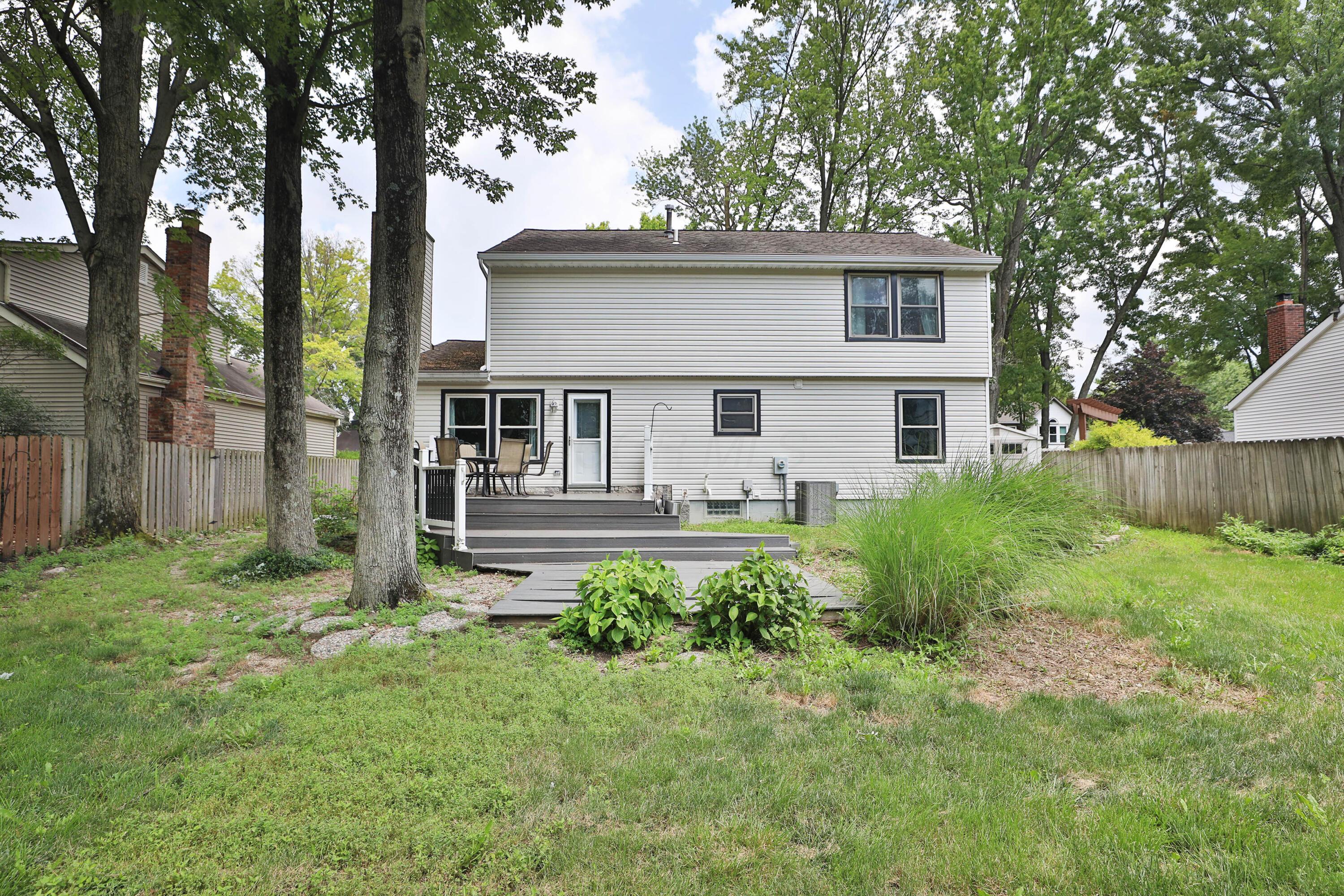 677 Fallside Lane Westerville, OH 43081 - Photo 33 of 35 677-Fallside-50