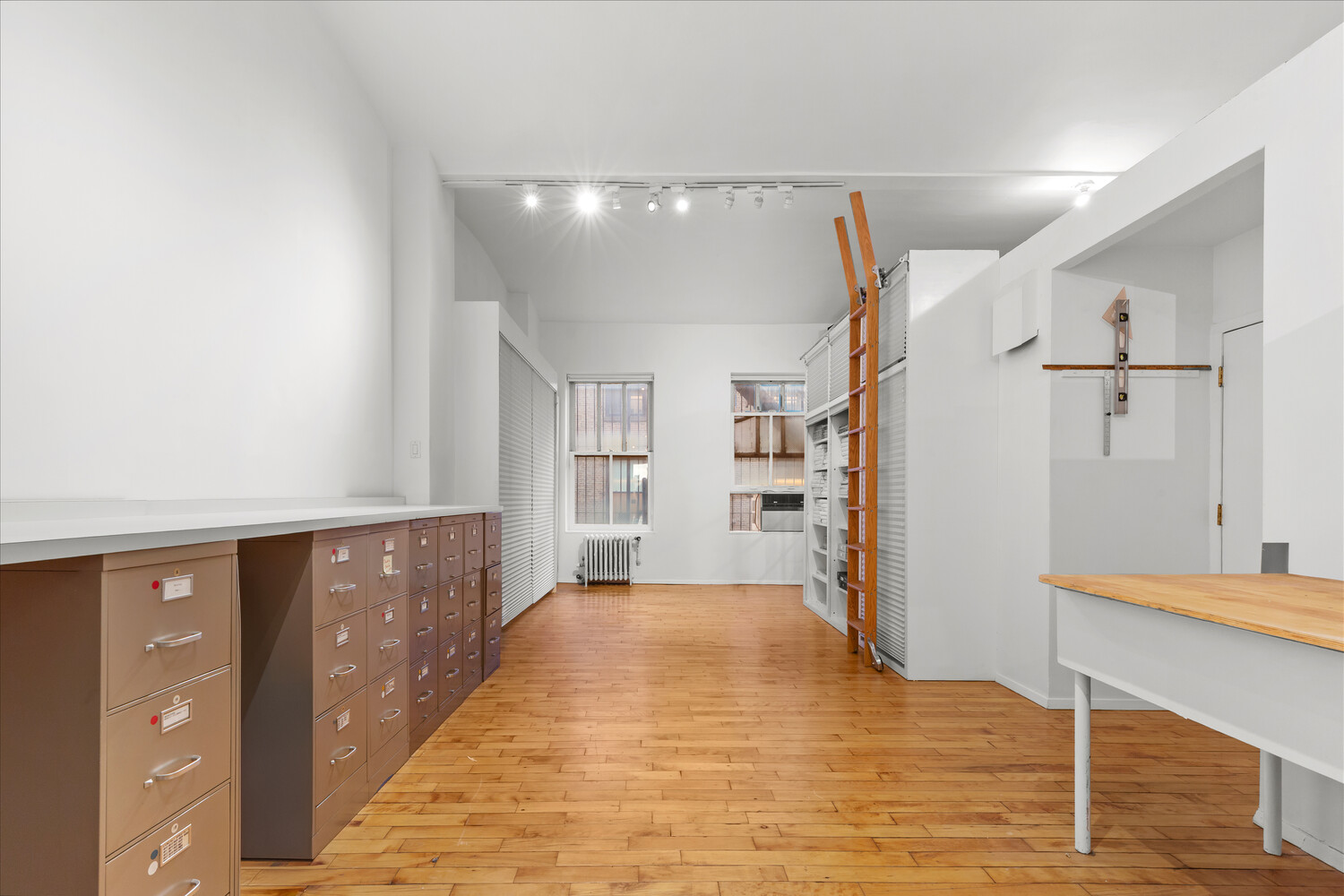 712 Broadway, Unit 7 Manhattan, NY 10003 - Photo 9 of 14