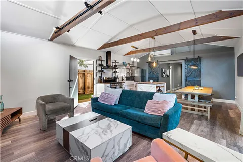 $1,249,988 | 6514 Coldwater Canyon Avenue, North Hollywood, CA 91606