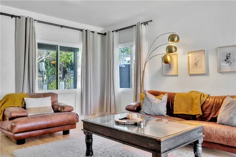 $1,249,988 | 6514 Coldwater Canyon Avenue, North Hollywood, CA 91606