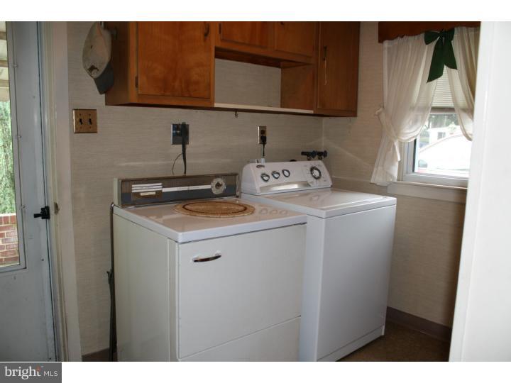 321 Sandy Bank Road Media, PA 19063 - Photo 13 of 21 Laundry Room