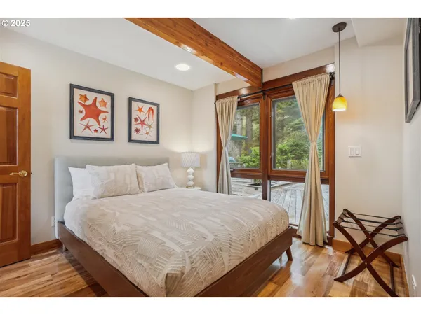 $1,899,000 | 79519 Ray Brown Road, Arch Cape, OR 97102