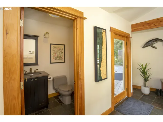 $1,899,000 | 79519 Ray Brown Road, Arch Cape, OR 97102