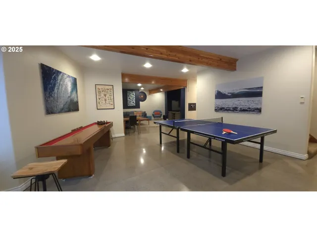 $1,899,000 | 79519 Ray Brown Road, Arch Cape, OR 97102