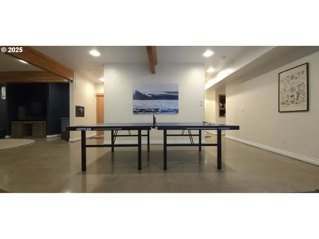 $1,899,000 | 79519 Ray Brown Road, Arch Cape, OR 97102