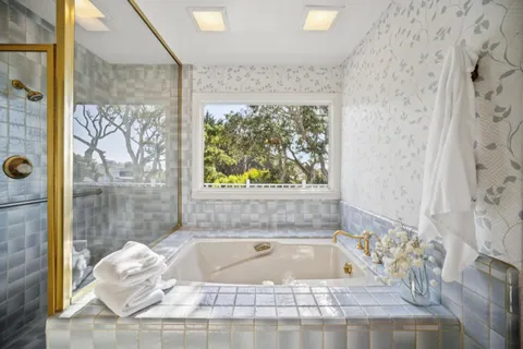 $3,795,000 | 2830 14th Avenue, Carmel, CA 93923