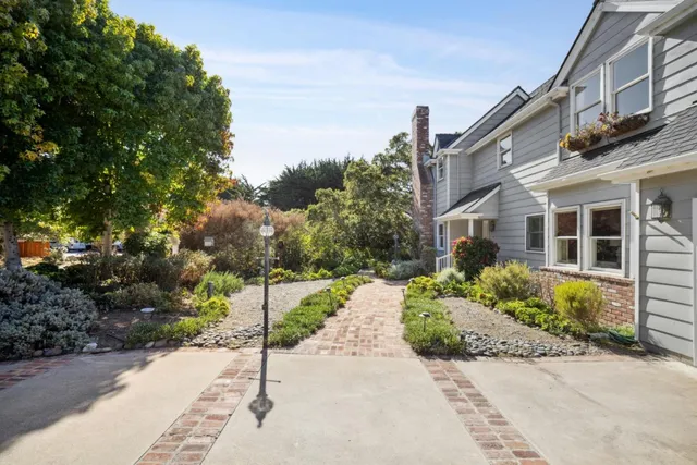 $3,795,000 | 2830 14th Avenue, Carmel, CA 93923