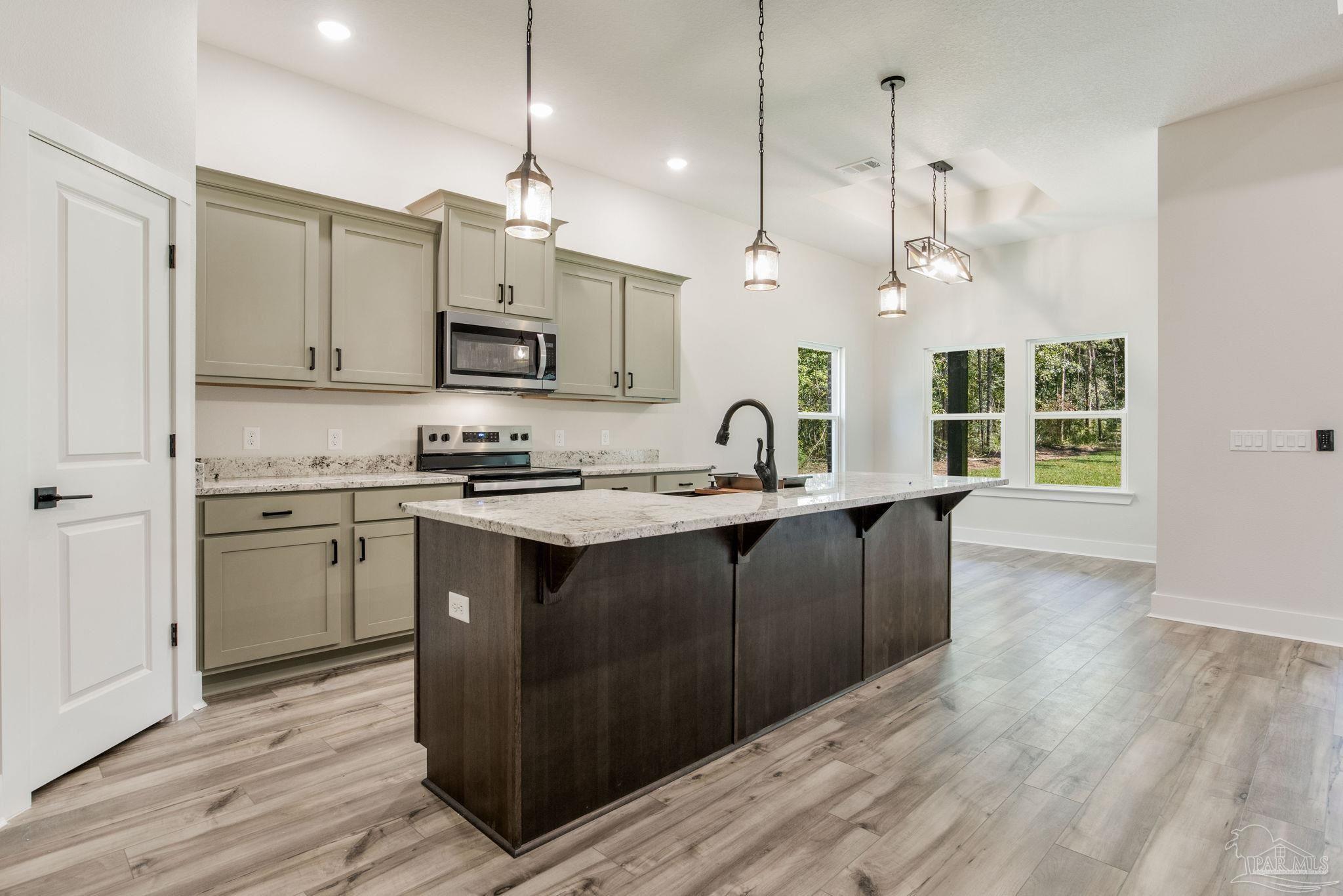 874 Jacobs Way Cantonment, FL 32533 - Photo 10 of 27