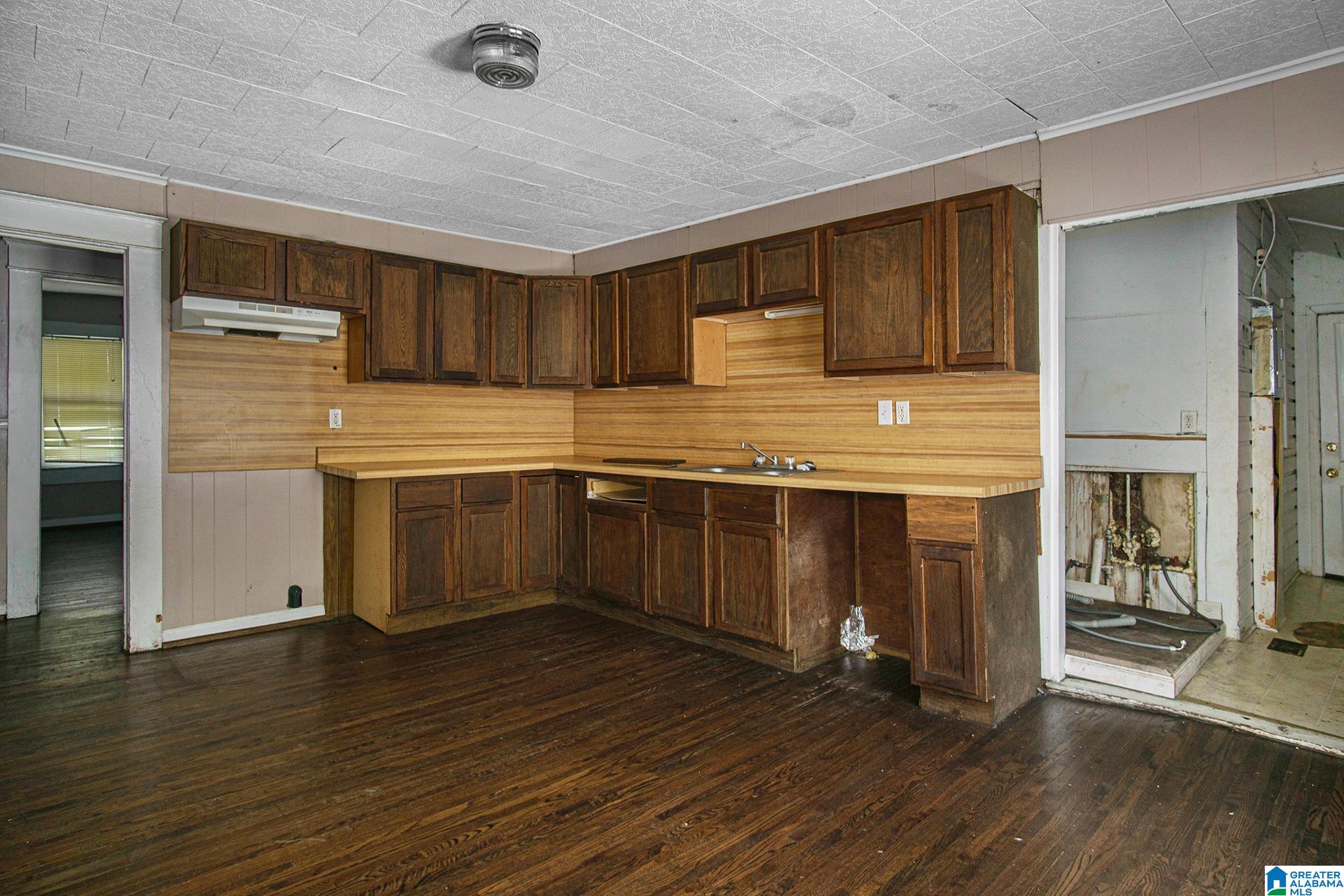 1252 Forrest Street Birmingham, AL 35217 - Photo 7 of 21
