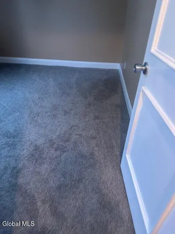 $250,000 | 3760 Albany Street, Niskayuna, NY 12304