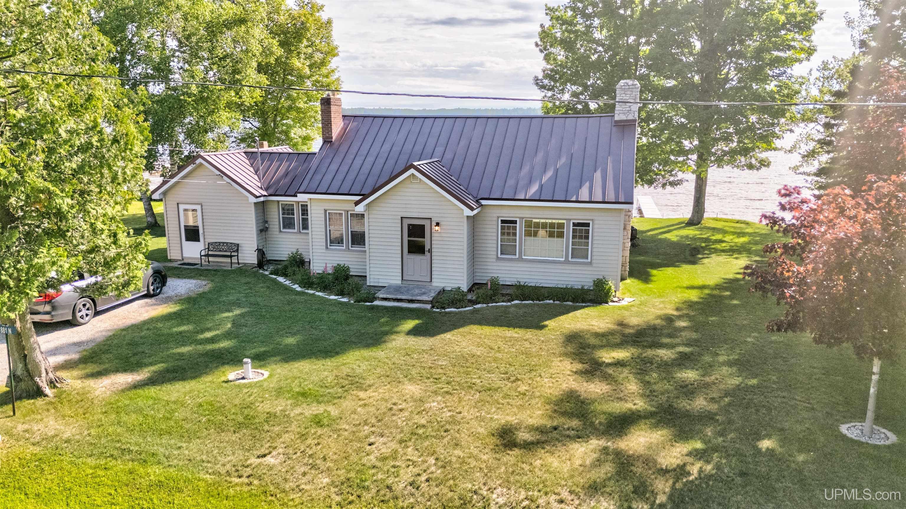 881 East Gulliver Lake Road Gulliver, MI 49840 - Photo 2 of 75