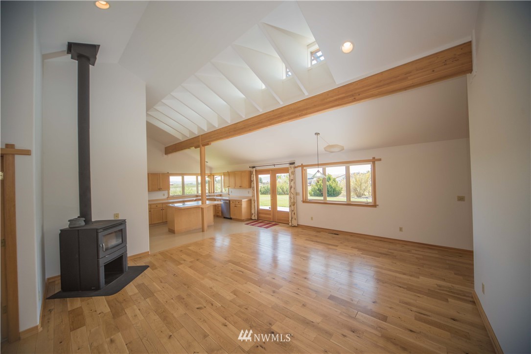 401 Curlew Road Ellensburg, WA 98926 - Photo 4 of 30 Gallery Image 4