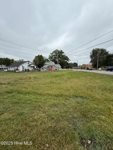 $75,000 | 903 North Oakum Street, Edenton, NC 27932