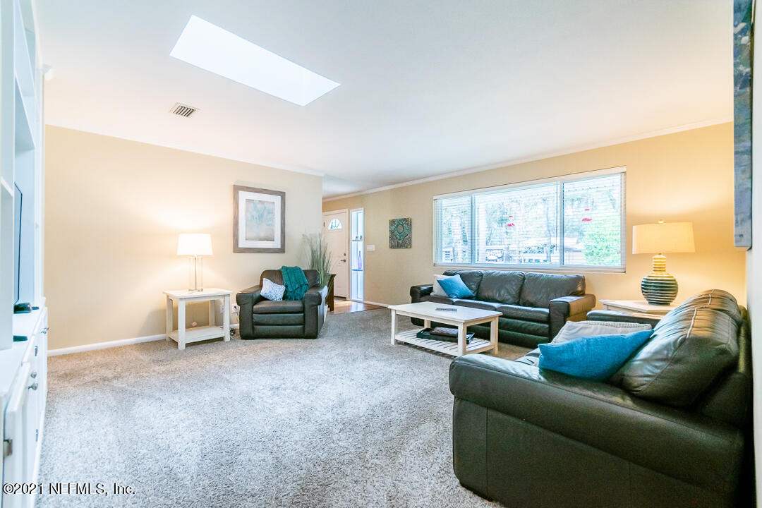 1500 Big Tree Road Neptune Beach, FL 32266 - Photo 13 of 32 Light & Bright Living Room