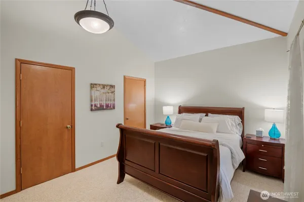 $419,950 | 720 North Potlatch Drive, Hoodsport, WA 98548