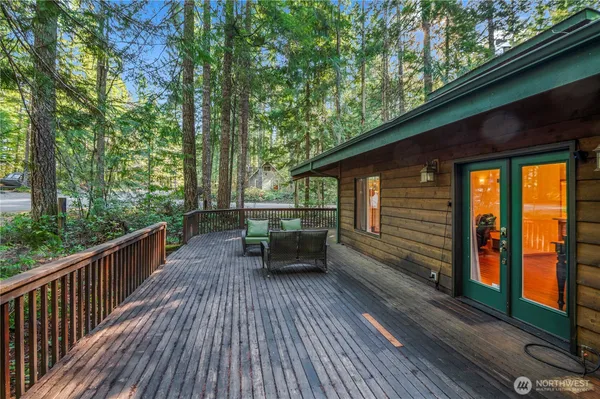$419,950 | 720 North Potlatch Drive, Hoodsport, WA 98548