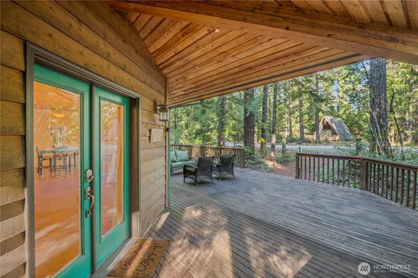 $419,950 | 720 North Potlatch Drive, Hoodsport, WA 98548