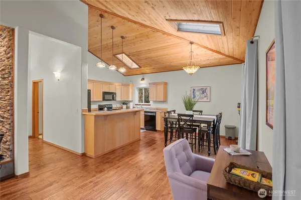 $419,950 | 720 North Potlatch Drive, Hoodsport, WA 98548