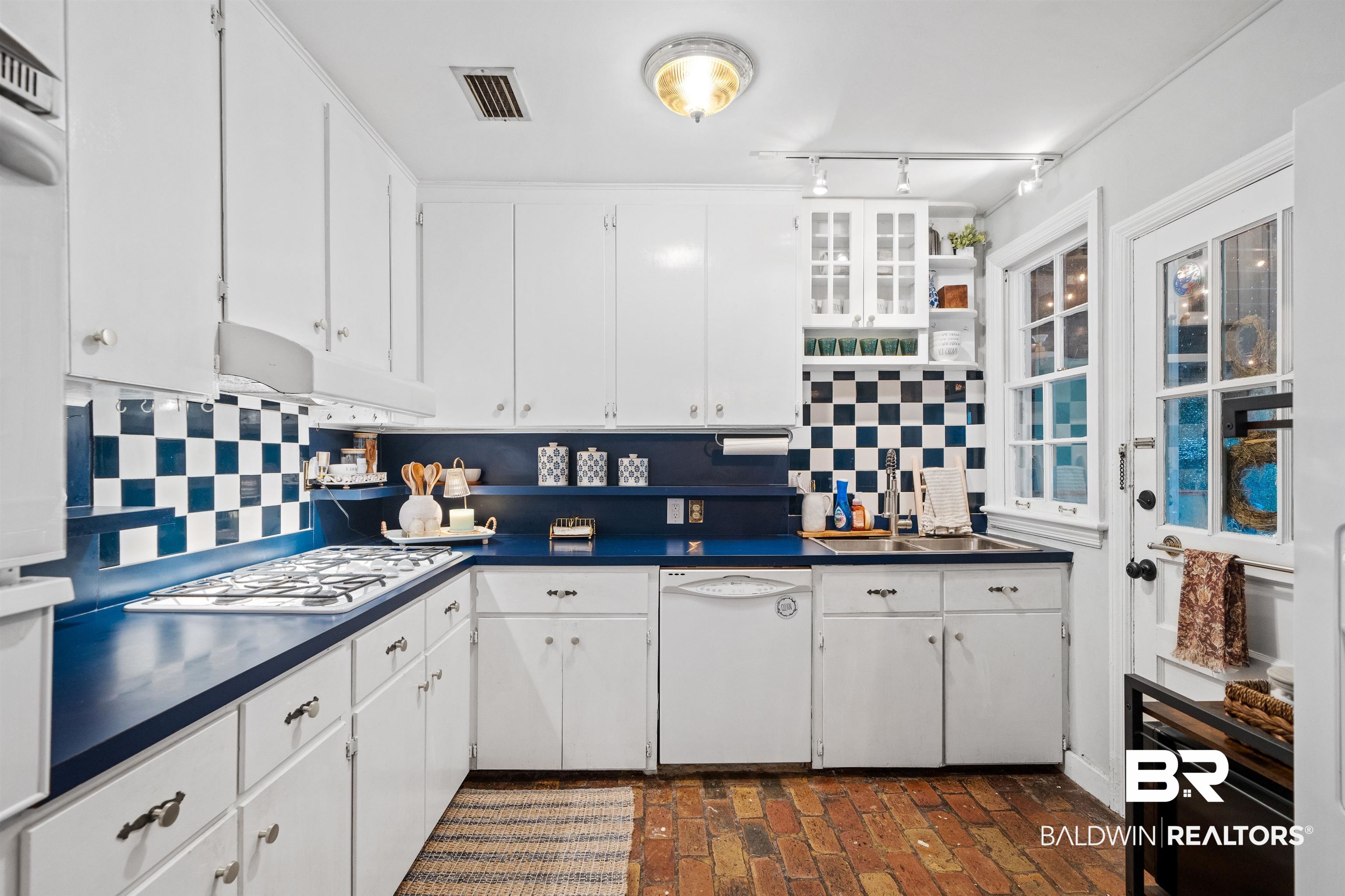 5128 Norton Lane Mobile, AL 36608 - Photo 14 of 32 Kitchen