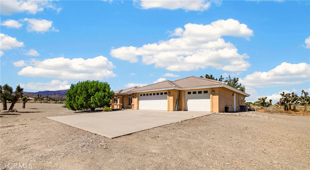 10624 Nugget Road Phelan, CA 92371 - Photo 5 of 70