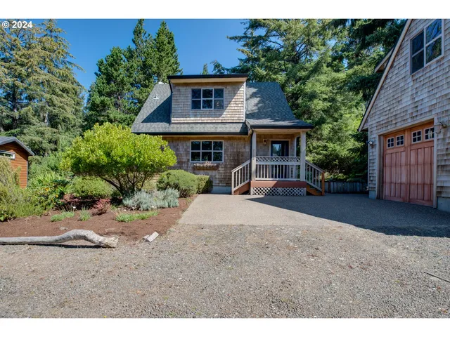 $509,000 | 5300 Netarts Highway West, Tillamook, OR 97141