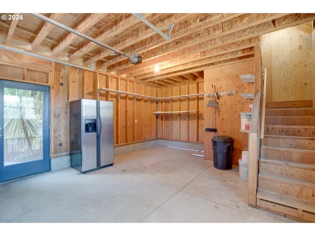 $509,000 | 5300 Netarts Highway West, Tillamook, OR 97141