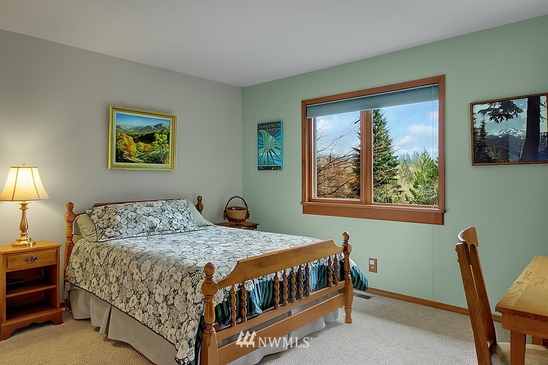 5229 Robe Menzel Road Granite Falls, WA 98252 - Photo 16 of 22